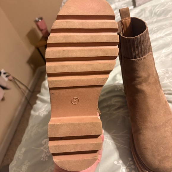 Universal Thread chunky boot - Picture 5 of 5